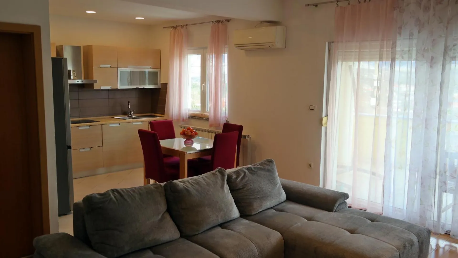 Apartment Sarah Cavle