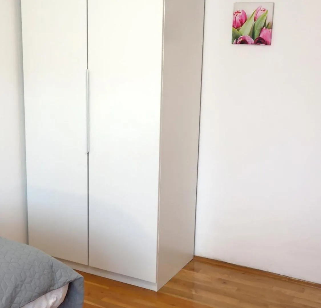 Apartment Sarah Cavle 0*,  Croatia